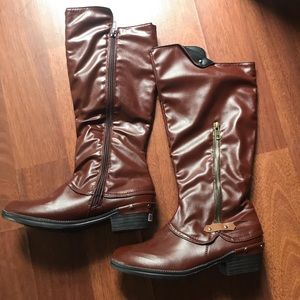 Brown “leather” boots NWOT
